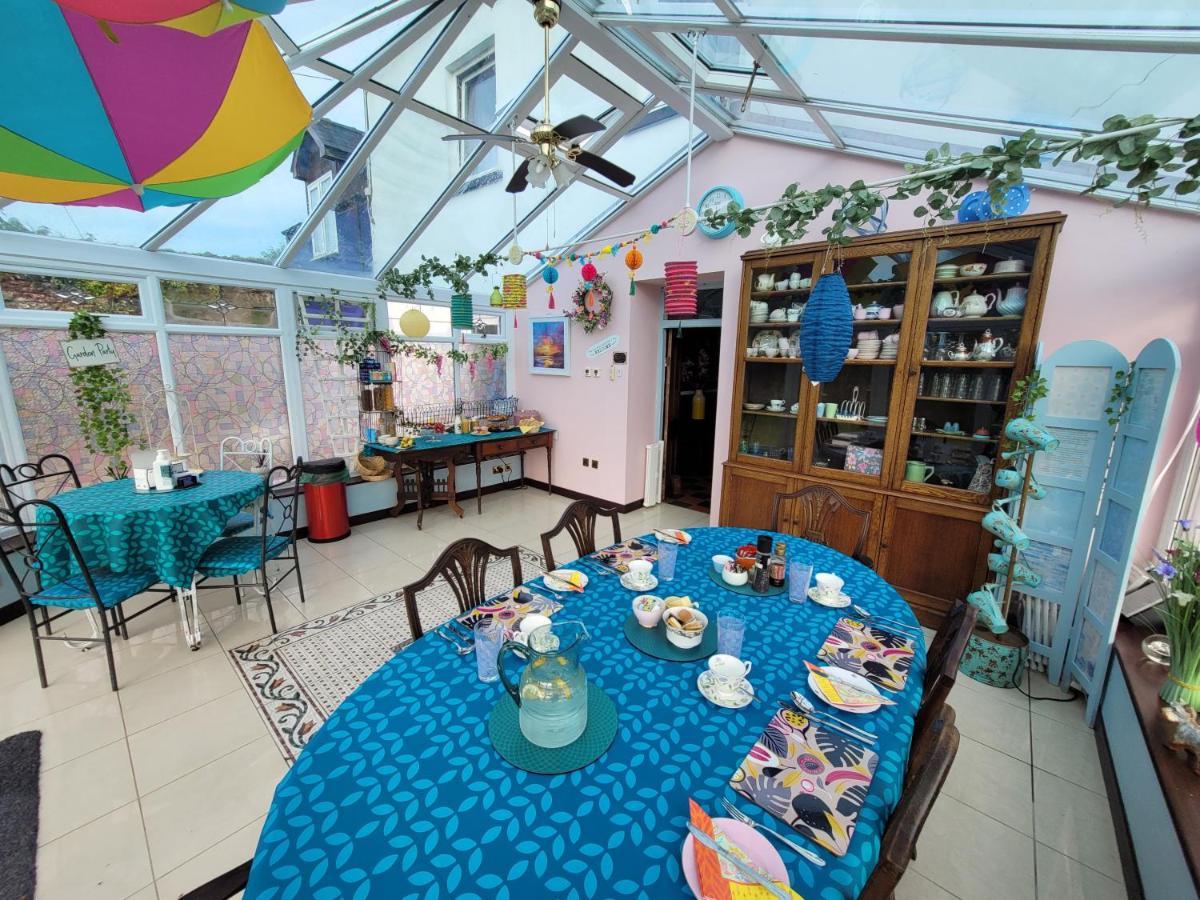 Farmhouse B&B Family Stay Or Romantic Break, On Our Smallholding Close To Narberth Esterno foto
