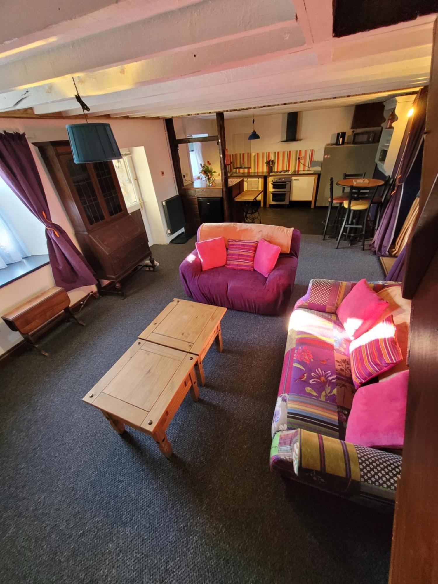 Farmhouse B&B Family Stay Or Romantic Break, On Our Smallholding Close To Narberth Esterno foto
